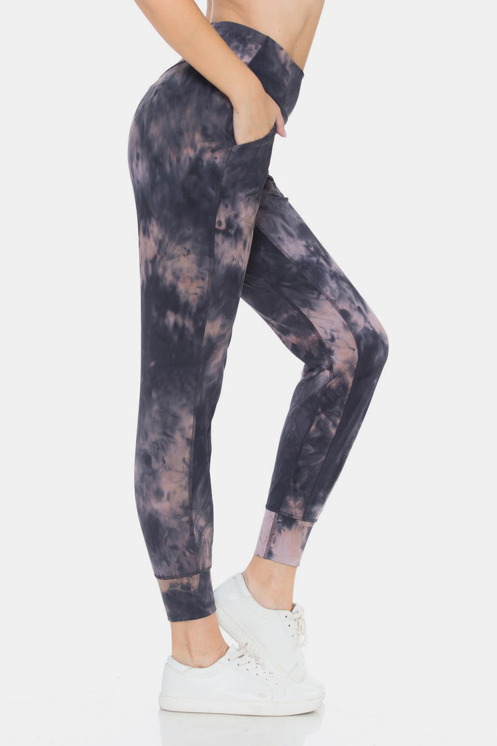 Swirl & Sweat Tie-Dye Cropped Leggings