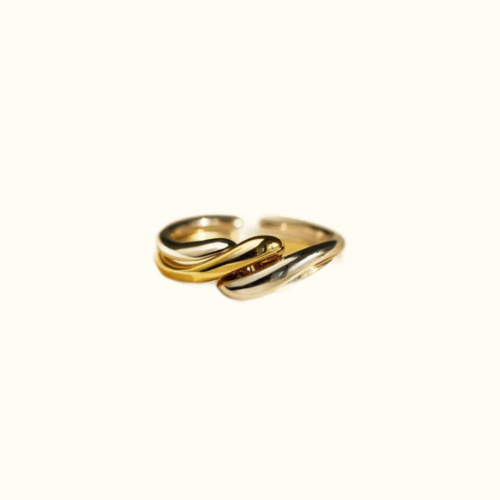 Muse Convertible Double Twist Ring