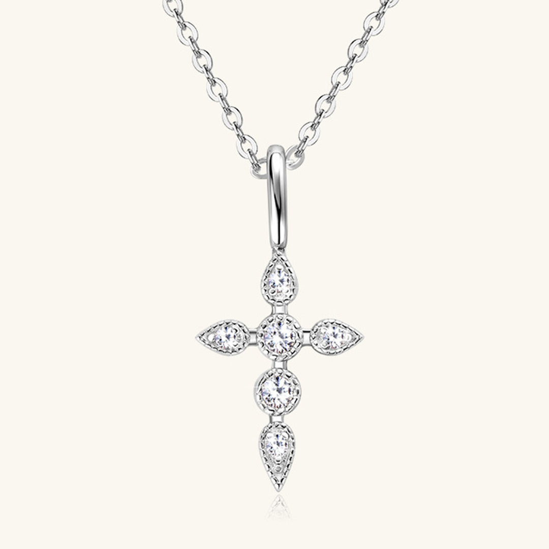 Luminous Embrace Moissanite Pendant Necklace