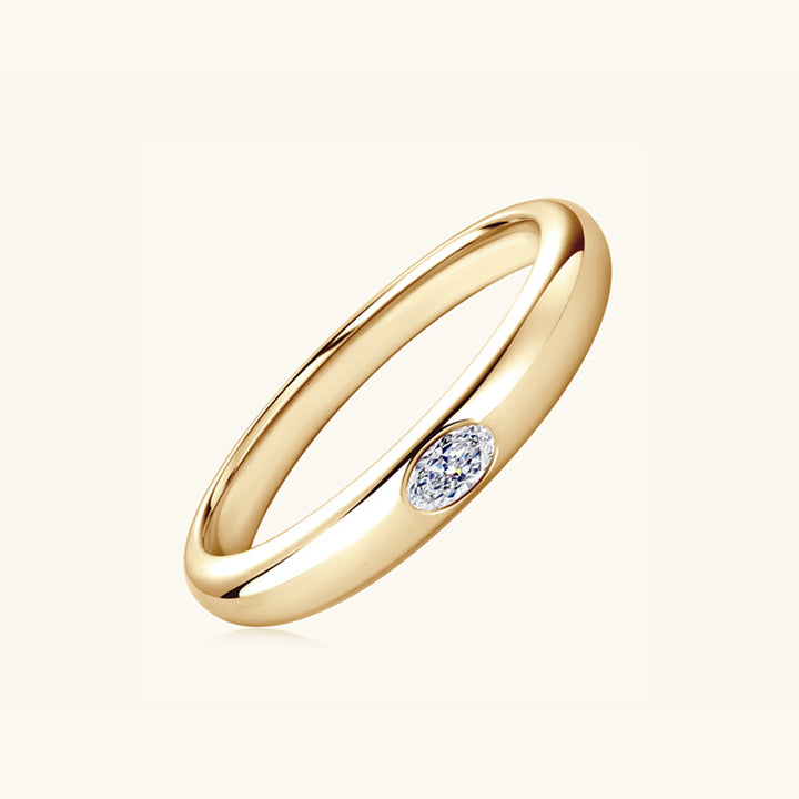 Shimmering Moissanite Solitaire Ring