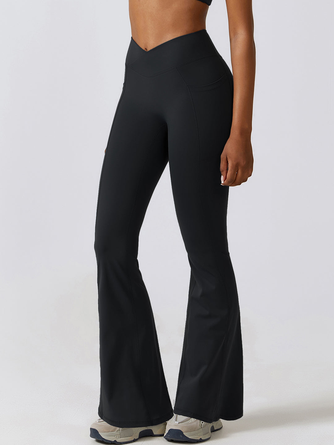 low & Focus Wide-Leg Active Pants