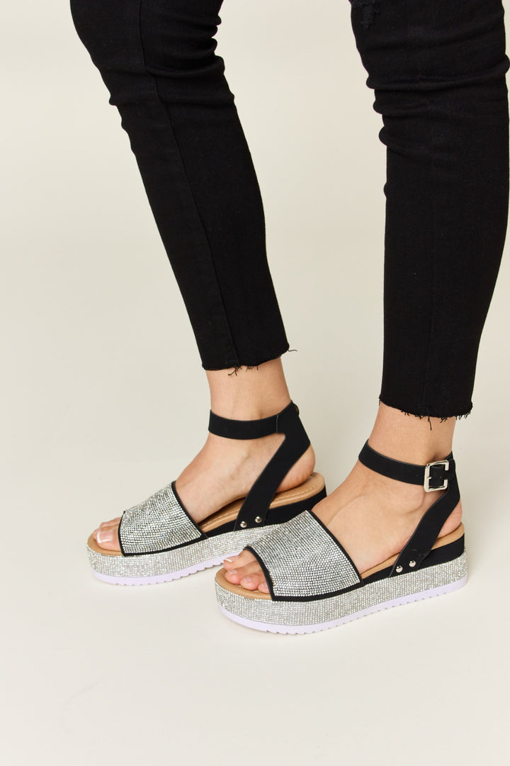 Selene's Soiree: Glamorous Rhinestone Buckle Wedge Sandals